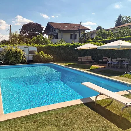 Gorgeous In With Swimming Pool